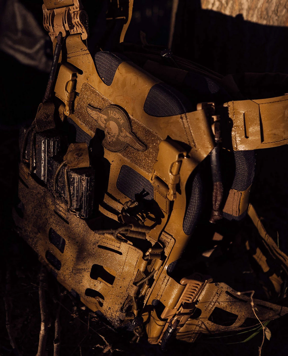 Tasmanian Tiger TT Carrier Mag Panel Anfibia Coyote Brown 9 Tasmanian Tiger TT Carrier Mag Panel Anfibia Coyote Brown – Bild 9