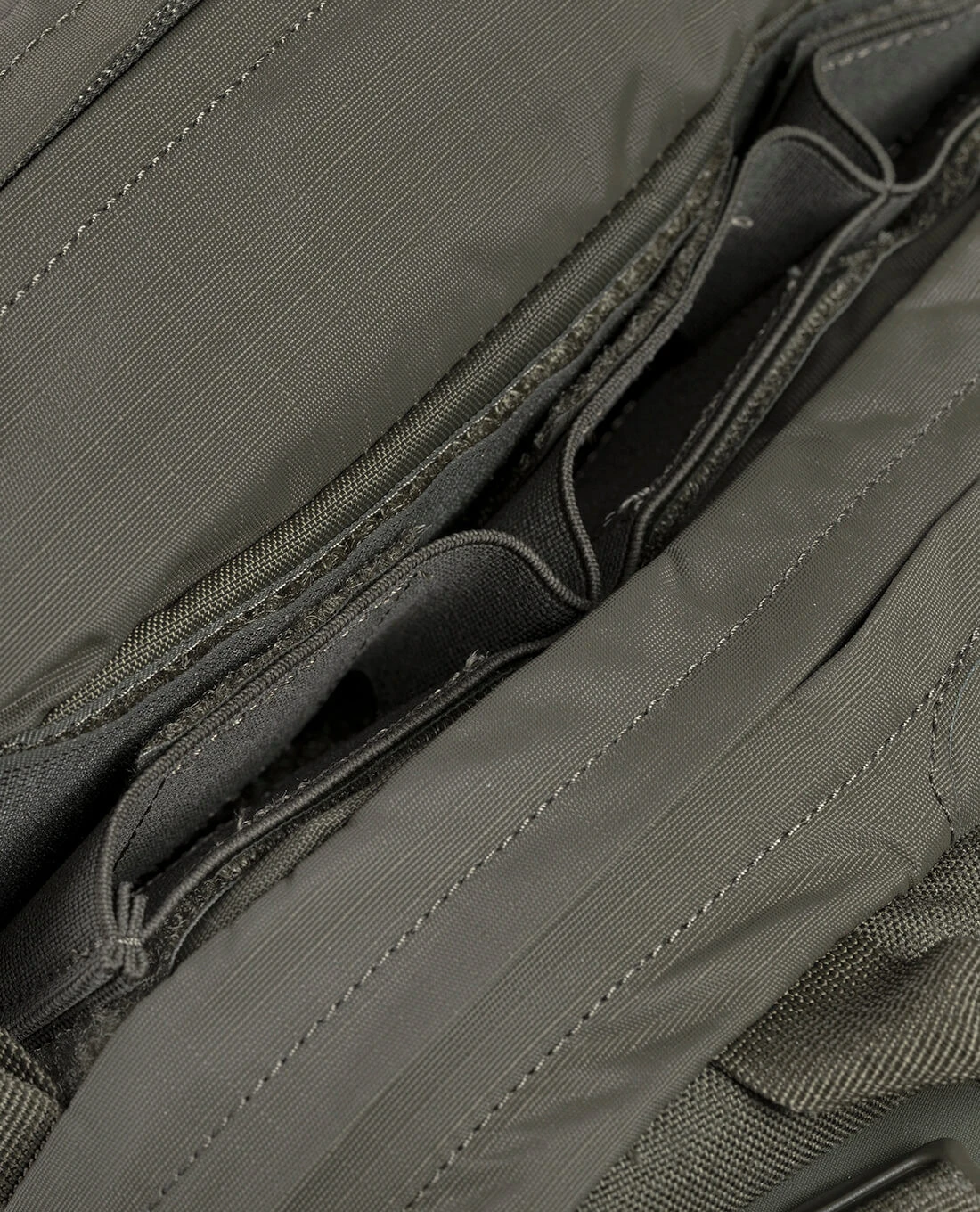 Tasmanian Tiger TT Modular Gunners Pack IRR Steingrau Oliv 9 Tasmanian Tiger TT Modular Gunners Pack IRR Steingrau Oliv – Bild 9