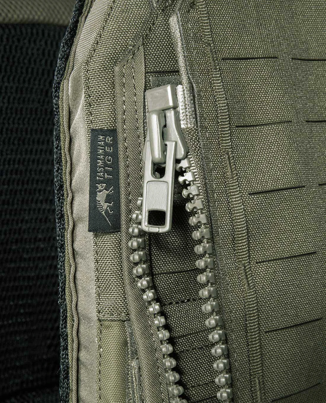 Tasmanian Tiger TT Plate Carrier QR LC ZP Oliv 5 Tasmanian Tiger TT Plate Carrier QR LC ZP Oliv – Bild 5